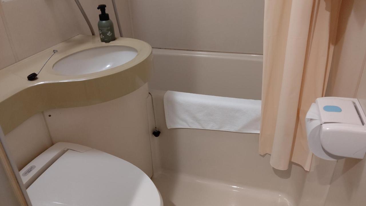 Tsuyama Central Hotel Townhouse Екстер'єр фото