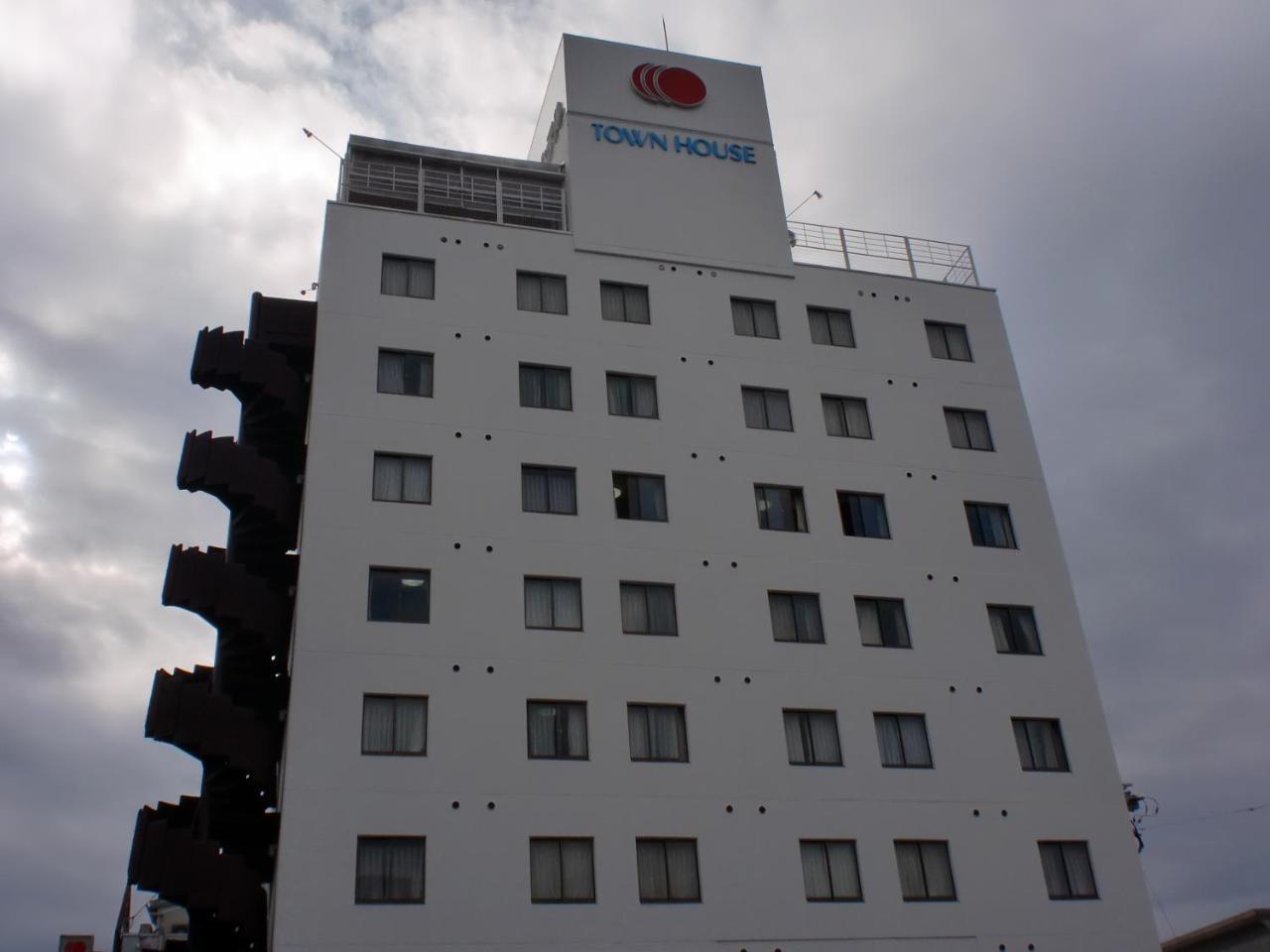 Tsuyama Central Hotel Townhouse Екстер'єр фото
